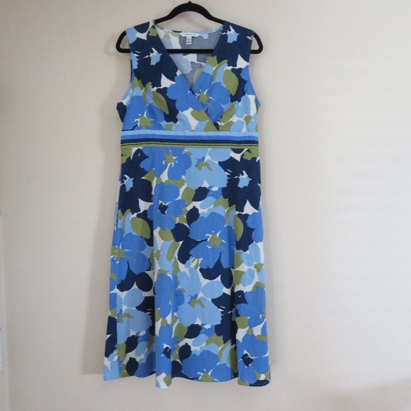Croft & Barrow Sleeveless Dress | Blue Floral - Picture 1 of 11